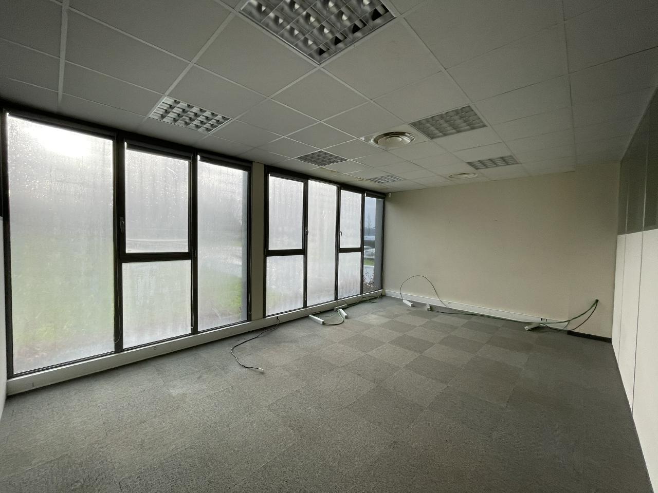 Bureau Saint-Herblain 358m² Location bureau Saint-Herblain Loire-Atlantique OLBUR2112347 3